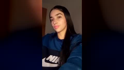 alisson369  online show from August 13, 9:01 am