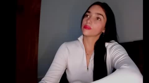 alisson369  online show from August 17, 1:27 pm