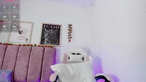 Alisson online show from August 9, 5:36 pm