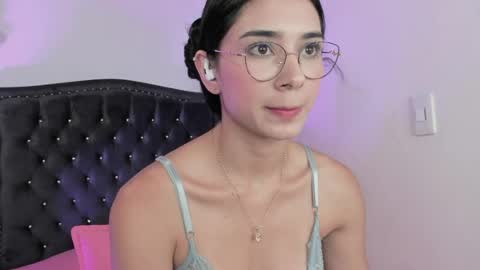 Alisson carde online show from August 14, 11:52 pm