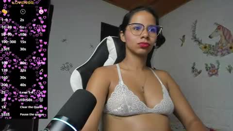 Alisson hoffman05 online show from July 22, 2:36 am