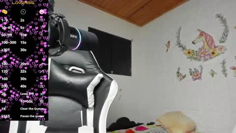 Alisson hoffman05 online show from August 6, 1:48 am