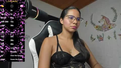Alisson hoffman05 online show from August 7, 12:32 am