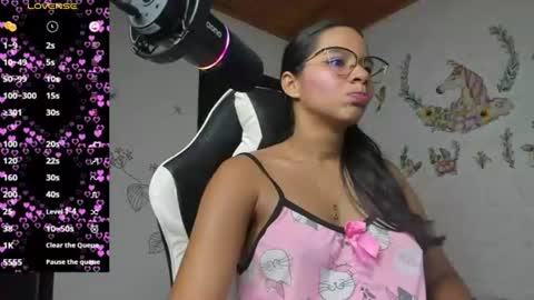 Alisson hoffman05 online show from August 9, 12:00 am