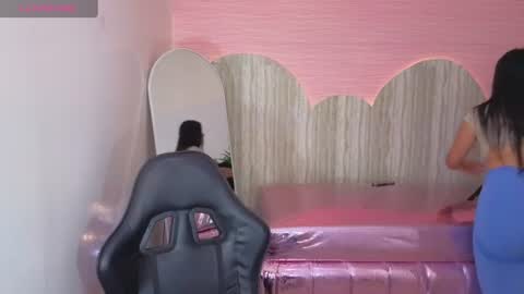 alisson_sweet_t online show from August 8, 1:49 am