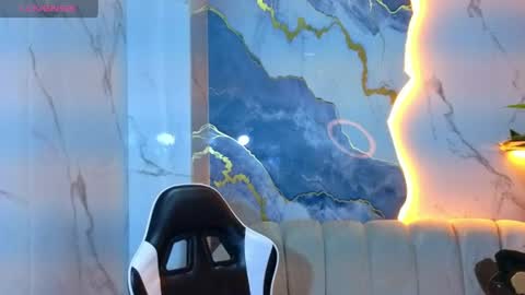 alisson_tx_ online show from August 14, 1:42 am