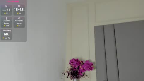 Alisson Harris online show from August 14, 1:53 am