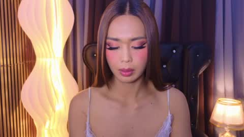 alissonhilton online show from August 12, 1:08 am