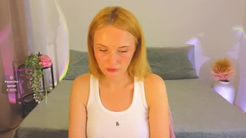 Alissa online show from August 5, 9:35 pm