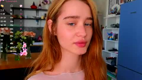 Alivia    online show from July 28, 9:15 am