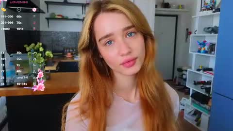 Alivia    online show from August 4, 9:28 am