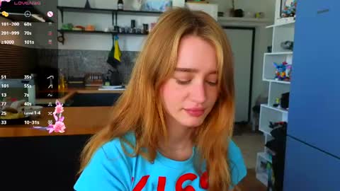 Alivia    online show from August 16, 10:19 am