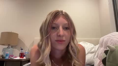 alixrose2008 online show from July 24, 4:04 am