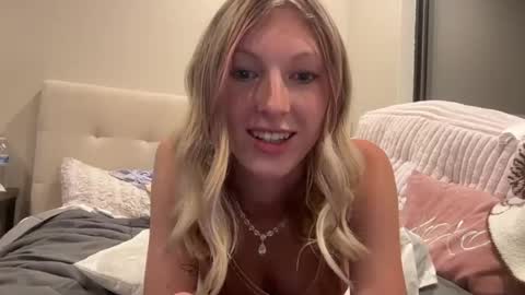 alixrose2008 online show from July 24, 5:10 am