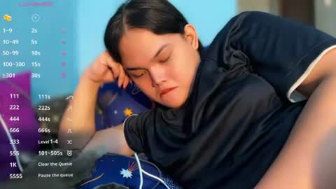 A CUTE GIRL NAME ALIYAH online show from July 25, 8:51 am