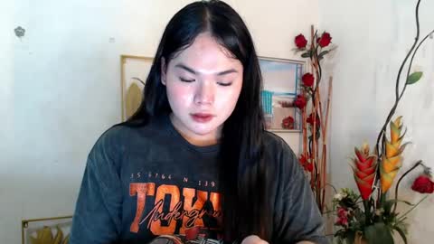 A CUTE GIRL NAME ALIYAH online show from July 31, 4:08 am
