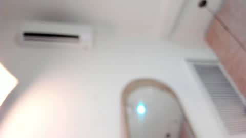 alizza_ online show from August 14, 2:53 pm