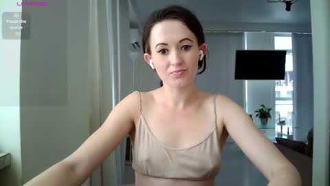 Amare online show from August 10, 2:18 pm