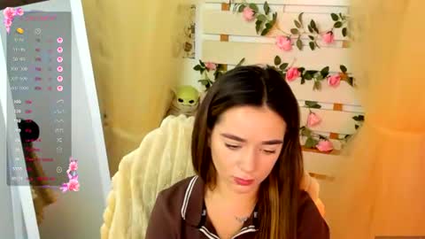 Allana online show from August 6, 5:23 pm