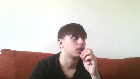 fuckmales online show from June 17, 8:35 am