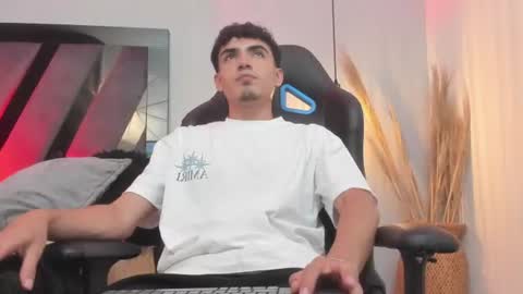  ALEX  online show from July 12, 3:35 am