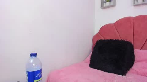 allia_moon online show from August 15, 5:50 pm