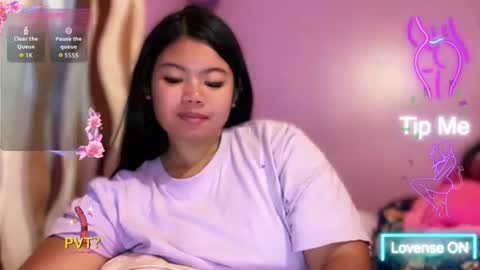 allianahpetit online show from August 14, 1:42 am