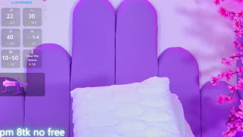 Allicia online show from August 10, 8:27 am