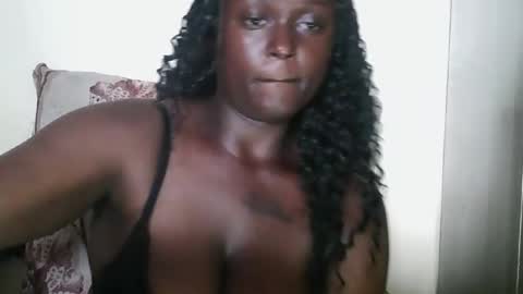 Allie online show from June 18, 1:00 pm