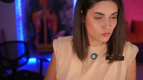 Allie online show from August 8, 8:14 am