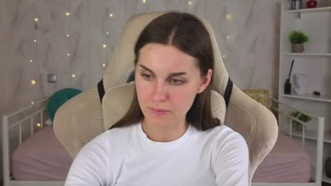 Alison online show from August 9, 2:23 am