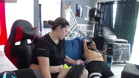 allisonbaby_ online show from August 8, 7:58 pm