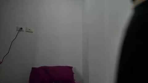 AllisonJustin online show from August 5, 8:01 am