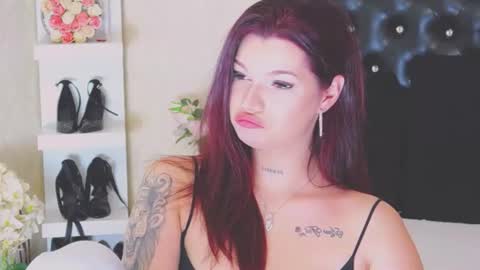 allisonn223 online show from August 13, 12:19 pm