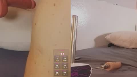allisonroberts_ online show from August 14, 9:18 pm