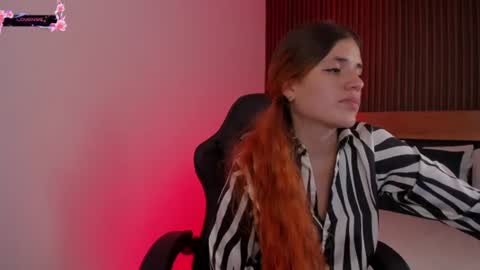 A L L I S S online show from August 6, 11:04 pm