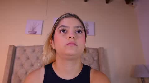 allisson online show from August 3, 12:01 pm