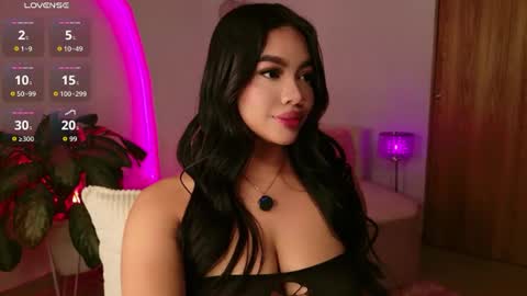 allissonjames online show from August 27, 10:07 pm