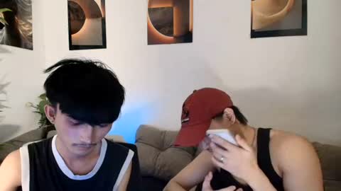kim and josh online show from August 29, 6:29 pm