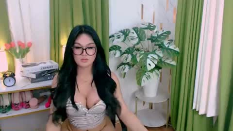 Brianna online show from August 12, 12:29 pm