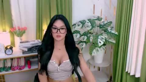 Brianna online show from August 15, 9:24 am