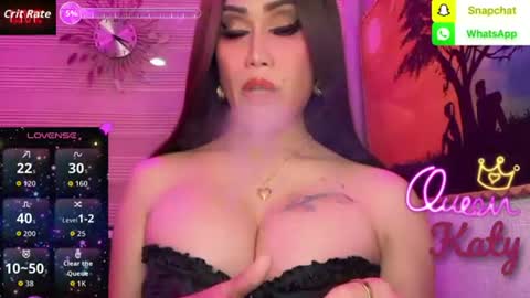 Queen Majesty Katy online show from August 5, 4:38 pm