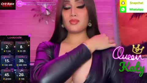 Queen Majesty Katy online show from August 11, 6:10 pm