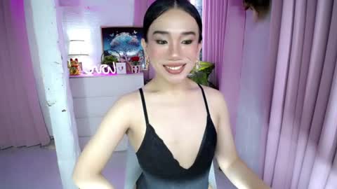 mj online show from August 6, 7:18 am
