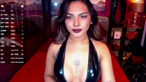 Natalya Fox online show from August 10, 7:59 pm