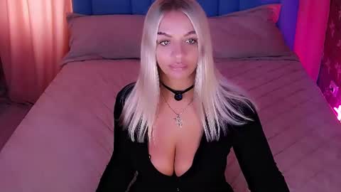 AlwaysHot online show from July 19, 4:58 am
