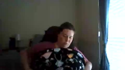 ally12334 online show from August 1, 9:32 pm