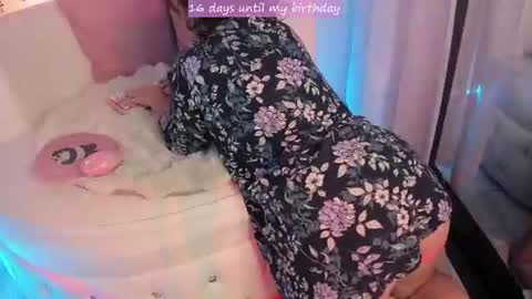  Ally Belle  online show from July 16, 12:00 am