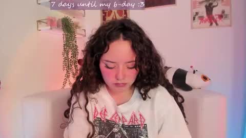  Ally Belle  online show from July 25, 1:53 am
