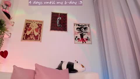  Ally Belle  online show from July 28, 1:55 am